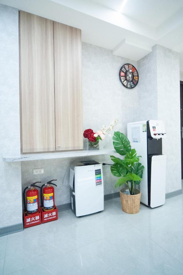 虎尾小9窩-採自助式入住 Bed & Breakfast Huwei Bagian luar foto